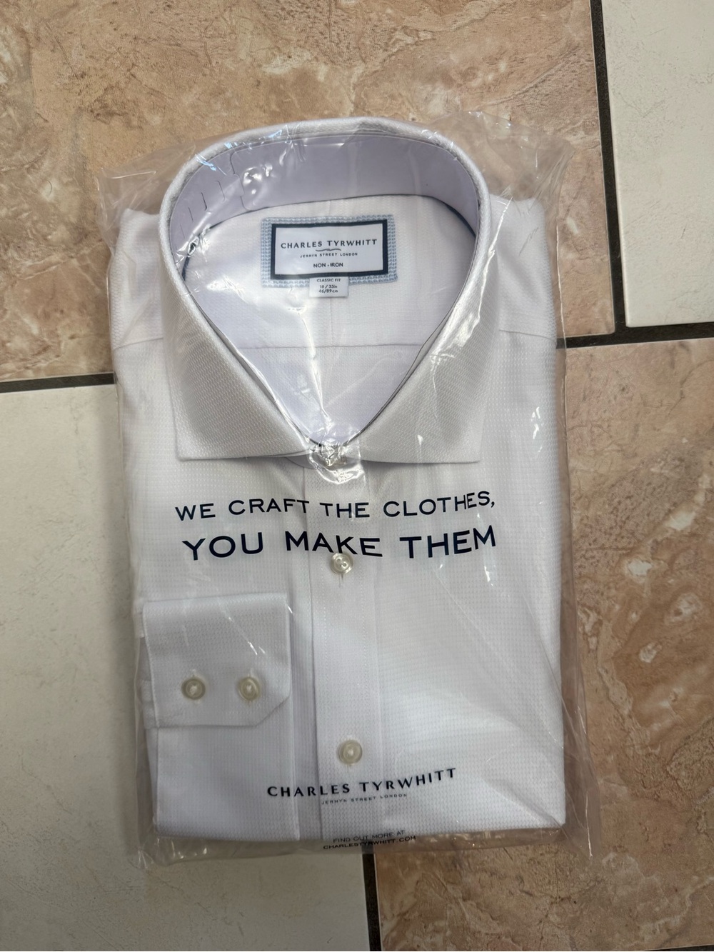 Charles Tyrwhitt Non Iron Dress Shirt Stretch Burlington Weave Classic Fit 18 35
